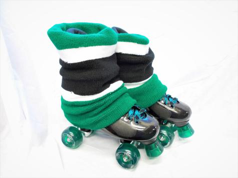 Ventro Pro QUAD ROLLER SKATE with green puffer set up